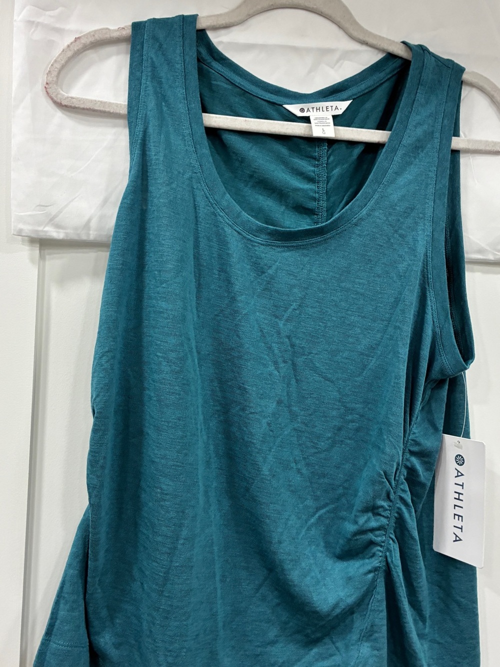 Athleta Breezy Ruched Tank Top Teal Blue Sleeveless NWT Size Large